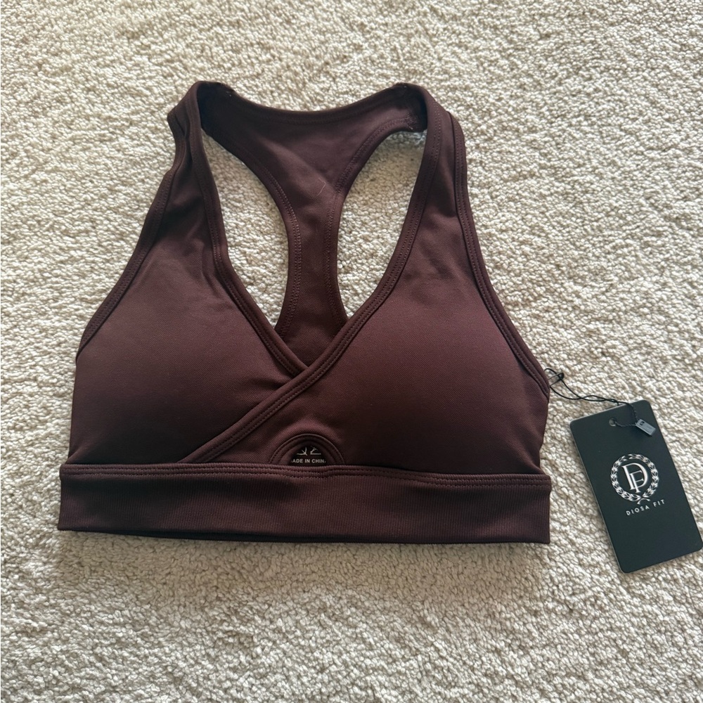 DiosaFit Crossover Racerback Sports Bra